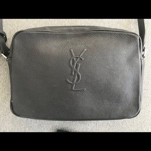 Saint Laurent Lou Camera Bag In Smooth Leather